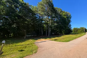 126 Major Meadows Rd, Belton, SC 29627 - Photo 1