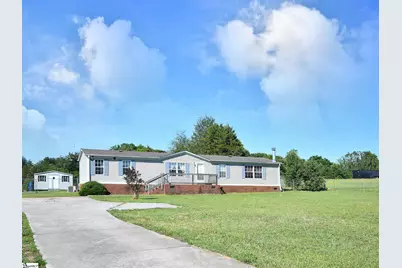 1390 1st Avenue, Starr, SC 29684 - Photo 1