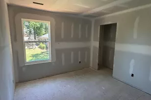 128 Barwood Cir, Greenville, SC 29611 - Photo 11