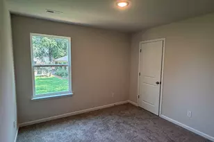 128 Barwood Cir, Greenville, SC 29611 - Photo 11