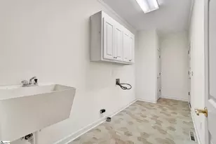 401 Ladykirk Ln, Greer, SC 29650 - Photo 11
