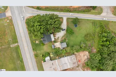 1301 Old Airport Road, Laurens, SC 29360 - Photo 7