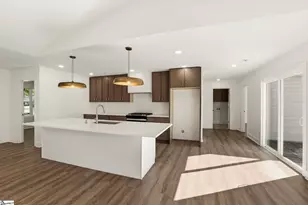 410 Benjamin Reid Ct, Duncan, SC 29334 - Photo 11