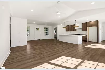 410 Benjamin Reid Court, Duncan, SC 29334 - Photo 3