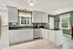331 Amherst Dr, Spartanburg, SC 29306 - Photo 13