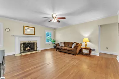 206 W Farley Avenue, Laurens, SC 29360 - Photo 5