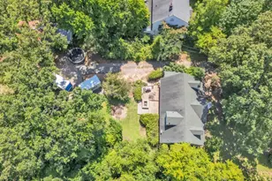 206 W Farley Ave, Laurens, SC 29360 - Photo 33