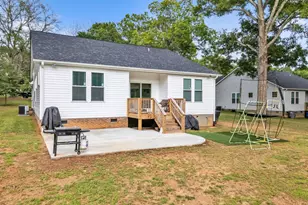 404 Burrell St, Pendleton, SC 29670 - Photo 25