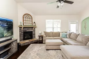 226 Lovelace Ct, Simpsonville, SC 29681 - Photo 7