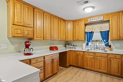 111 Forestdale Drive, Taylors, SC 29687 - Photo 13