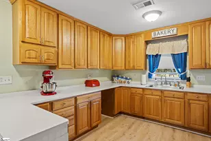 111 Forestdale Dr, Taylors, SC 29687 - Photo 13