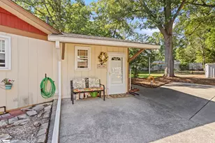111 Forestdale Dr, Taylors, SC 29687 - Photo 27