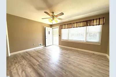 13 Lynhurst Drive, Greenville, SC 29611 - Photo 3