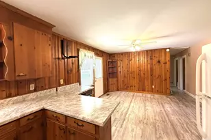 13 Lynhurst Dr, Greenville, SC 29611 - Photo 7