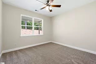 946 Tubbs Mountain Rd, Travelers Rest, SC 29690 - Photo 17