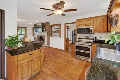149 Lake Forest Circle, Easley, SC 29642 - Photo 7