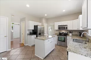615 Chadwyck Dr, Duncan, SC 29334 - Photo 11