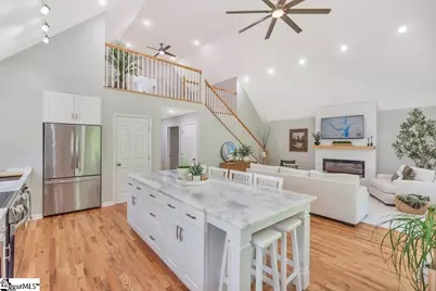 425 Lakewood Drive, Townville, SC 29689 - Photo 5
