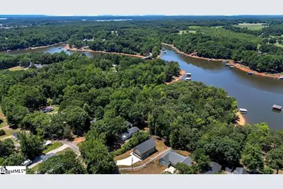 425 Lakewood Drive, Townville, SC 29689 - Photo 11