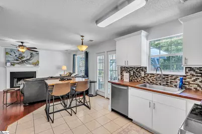 15 Willow Bend Drive, Taylors, SC 29687 - Photo 7
