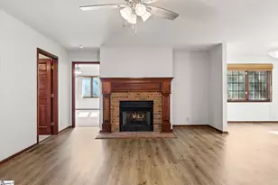 208 Yellow Poplar Ct, Simpsonville, SC 29681 - Photo 5