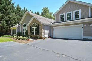 215 Sunset Glory Ln, Greenville, SC 29617 - Photo 3