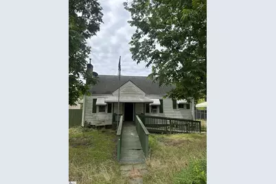 134 E Wilburn Avenue, Greenville, SC 29611 - Photo 1