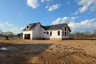 994 Bumblebee Ln, Wellford, SC 29385 - Photo 3