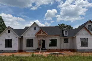 994 Bumblebee Ln, Wellford, SC 29385 - Photo 1