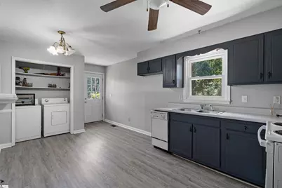 105 Abbotsford Drive, Simpsonville, SC 29681 - Photo 9