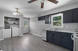 105 Abbotsford Dr, Simpsonville, SC 29681 - Photo 9
