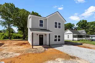 704 Laurel St, Honea Path, SC 29654 - Photo 3