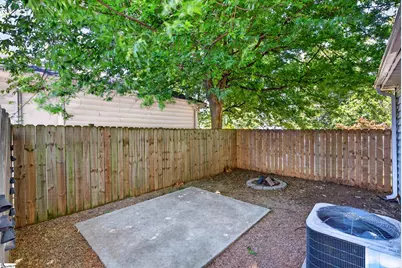 7 Burns Circle, Greenville, SC 29605 - Photo 15