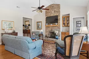 5 Cedarcrest Ct, Simpsonville, SC 29680 - Photo 5