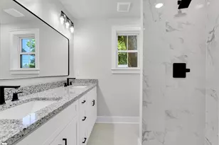 108 McDade St, Greenville, SC 29611 - Photo 11