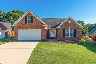 6 Huntley Ct, Simpsonville, SC 29681 - Photo 3