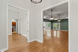 510 Chippendale Ln, Boiling Springs, SC 29316 - Photo 3