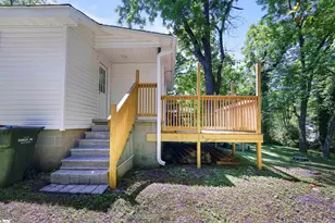 106 N 3rd St, Easley, SC 29640 - Photo 19