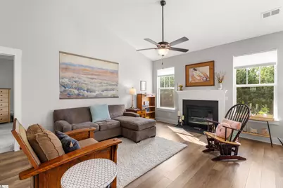 325 Kelby Street, Travelers Rest, SC 29690 - Photo 5