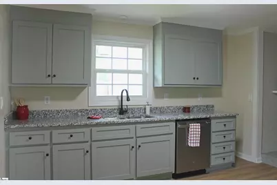 208 Alice Farr Drive, Greenville, SC 29617 - Photo 5