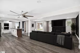 1 Woodleigh Dr, Taylors, SC 29687 - Photo 3