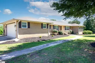 230 Jenkins Cir, Townville, SC 29689 - Photo 3