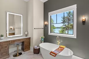 146 Island Water Dr, Six Mile, SC 29682 - Photo 27