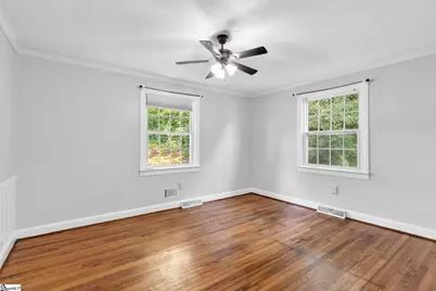 2821 Poinsett Highway, Greenville, SC 29609 - Photo 27