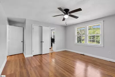 2821 Poinsett Highway, Greenville, SC 29609 - Photo 19