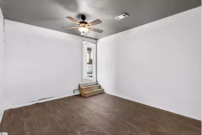 270 W Hayne Street, Woodruff, SC 29388 - Photo 17
