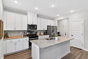 116 Layken Dr, Fountain Inn, SC 29644 - Photo 5