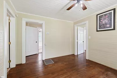 532 Gentry Memorial Highway, Easley, SC 29640 - Photo 11