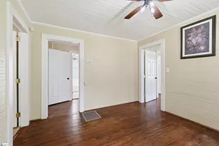 532 Gentry Memorial Hwy, Easley, SC 29640 - Photo 11