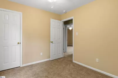 136 Country Club Road, Gaffney, SC 29340 - Photo 17